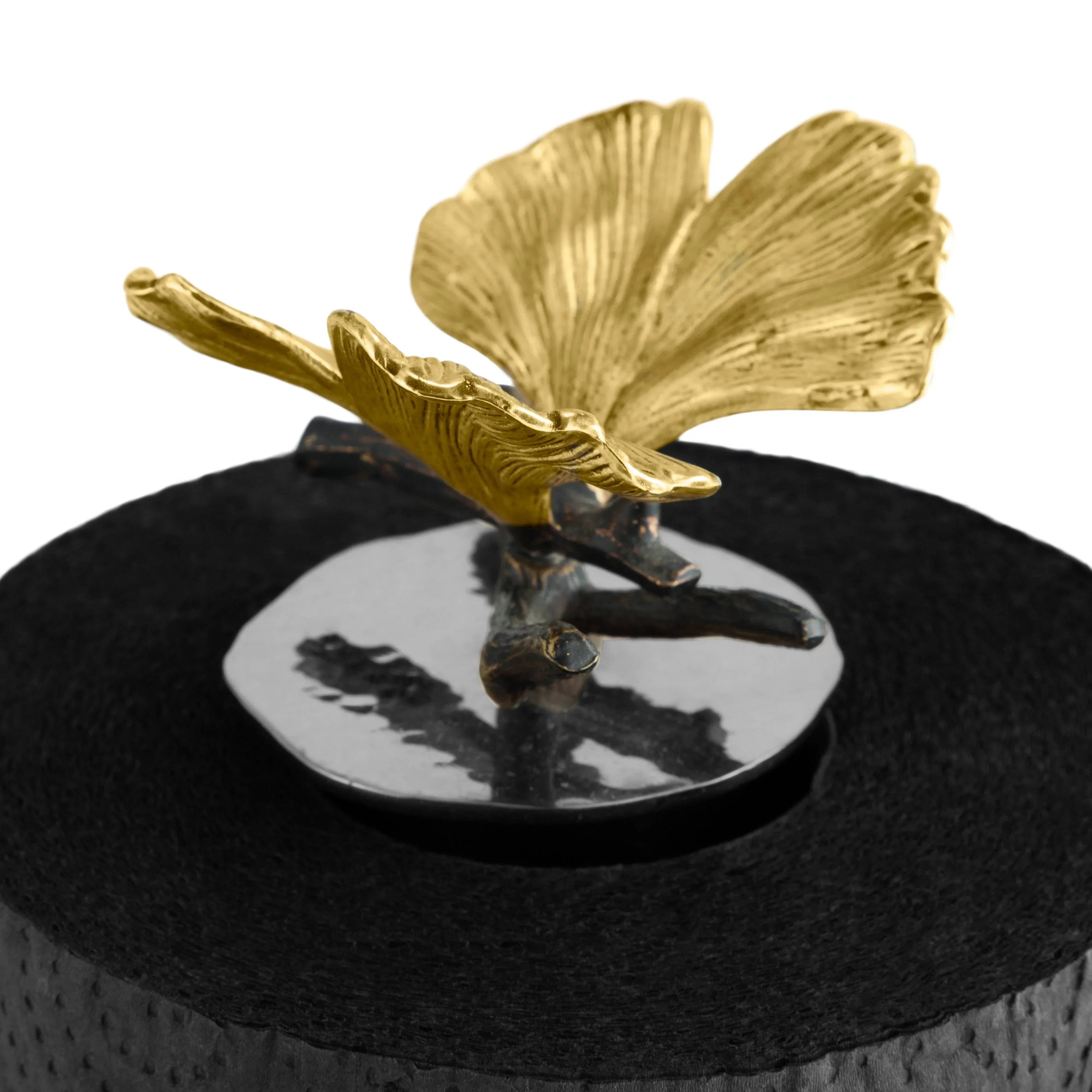 Butterfly Ginkgo Paper Towel Holder - Image 4