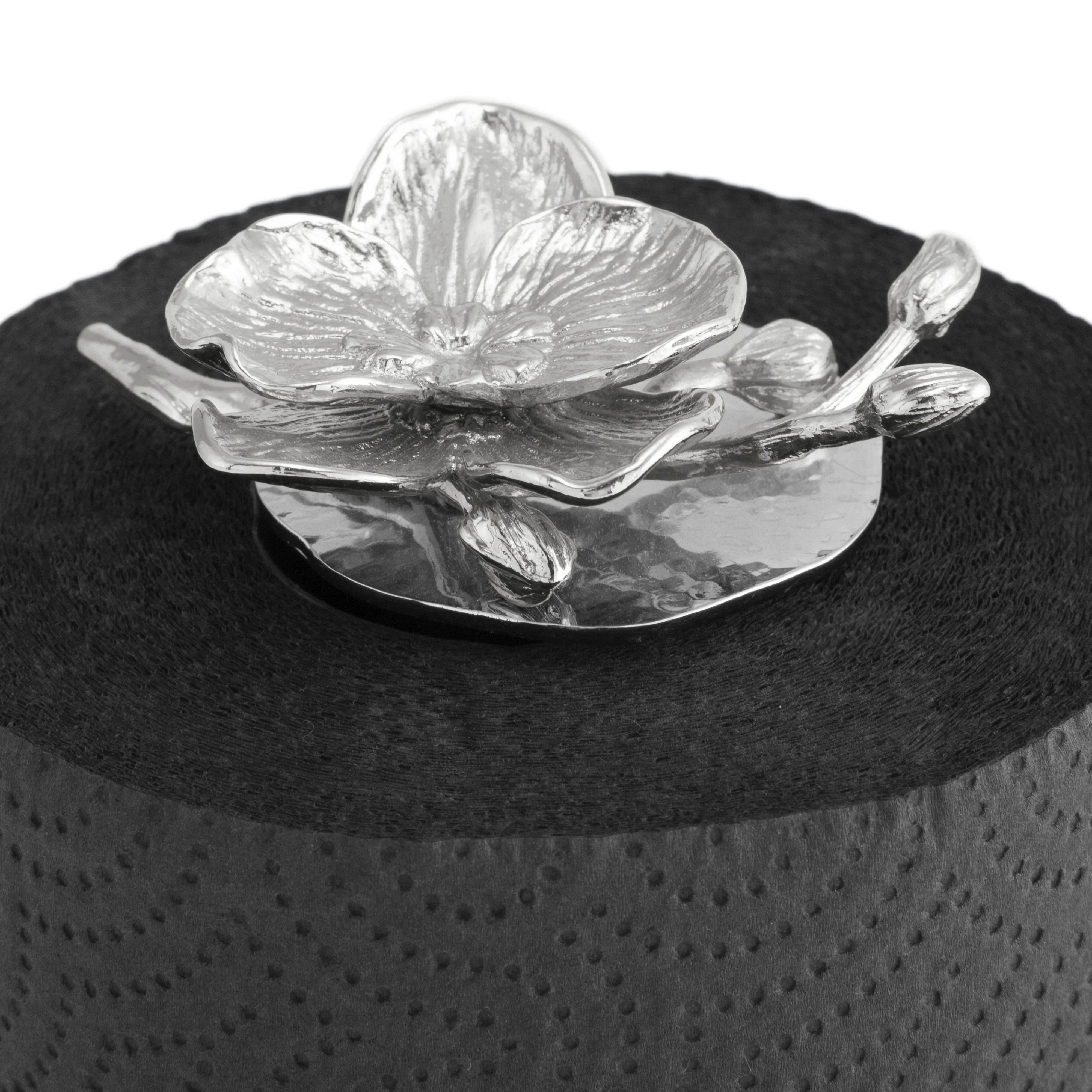 White Orchid Paper Towel Holder - Image 3
