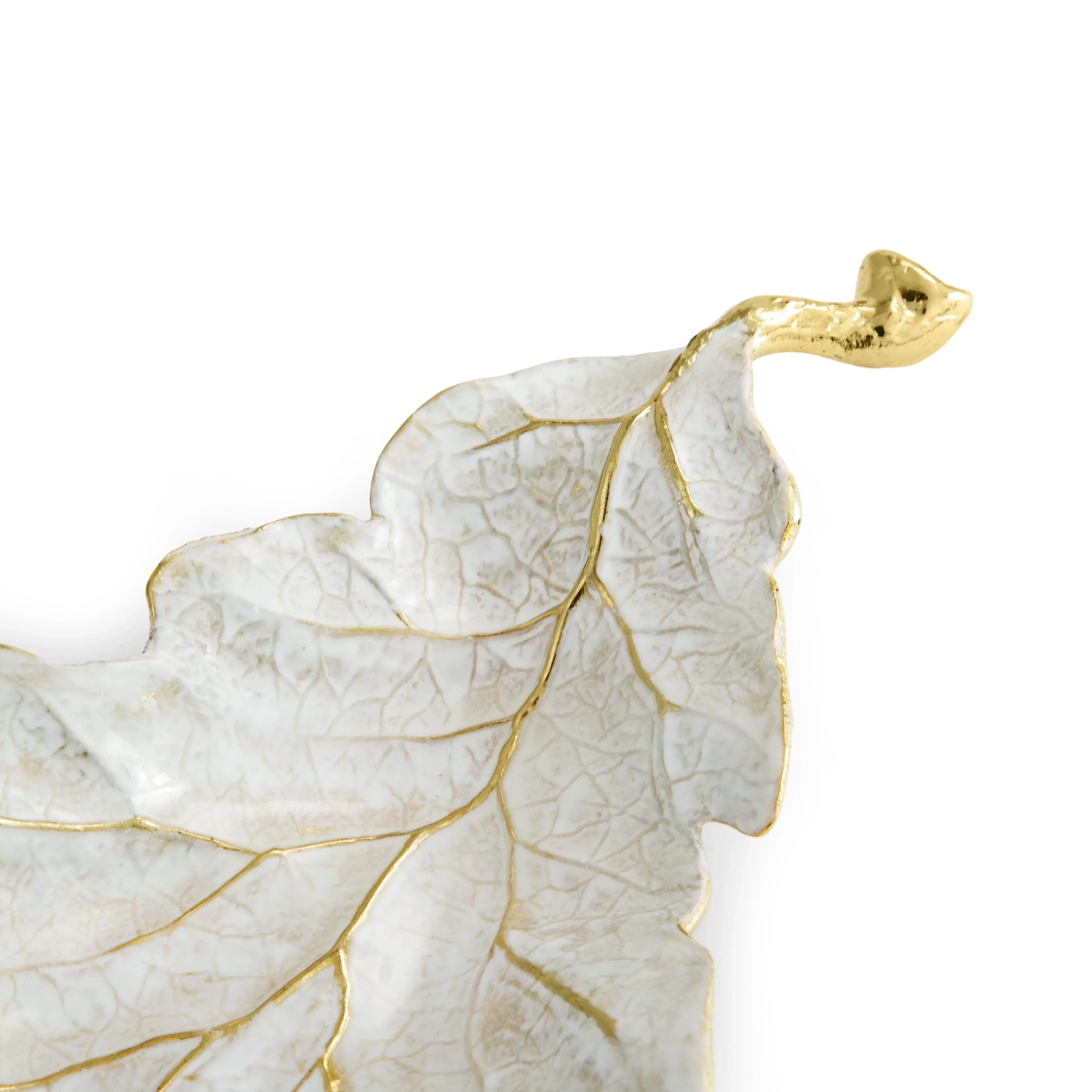 Winter Leaves Red Oak Dish - Image 3